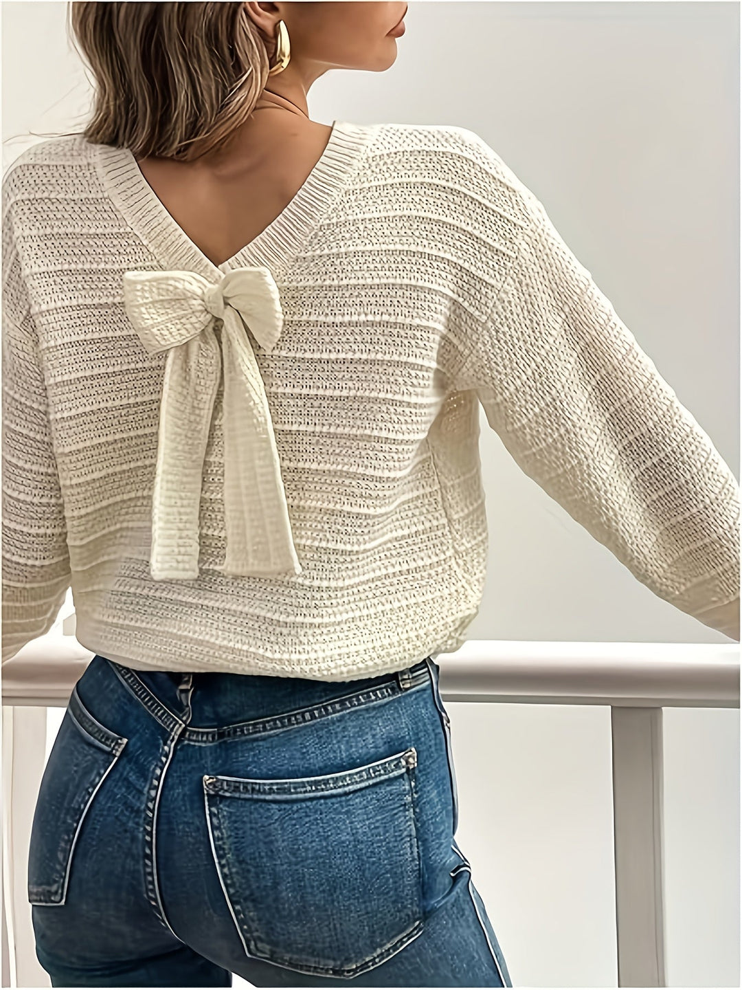 Imogen | Sweter z Wstążkowym Detalem