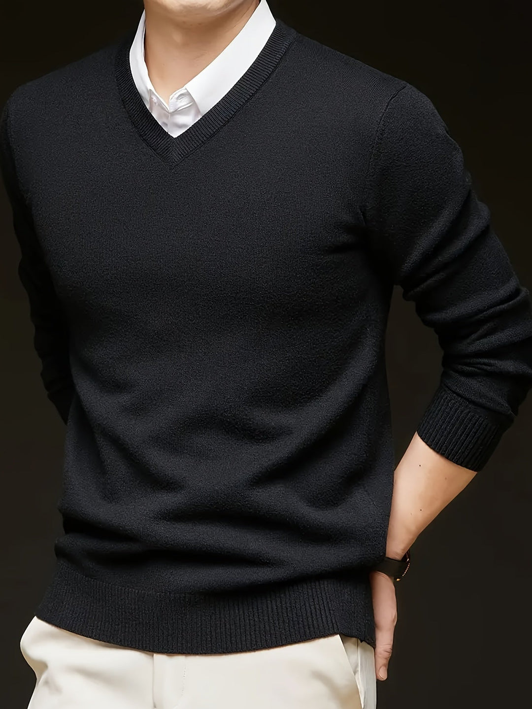 Hugh | Elegancki sweter w serek