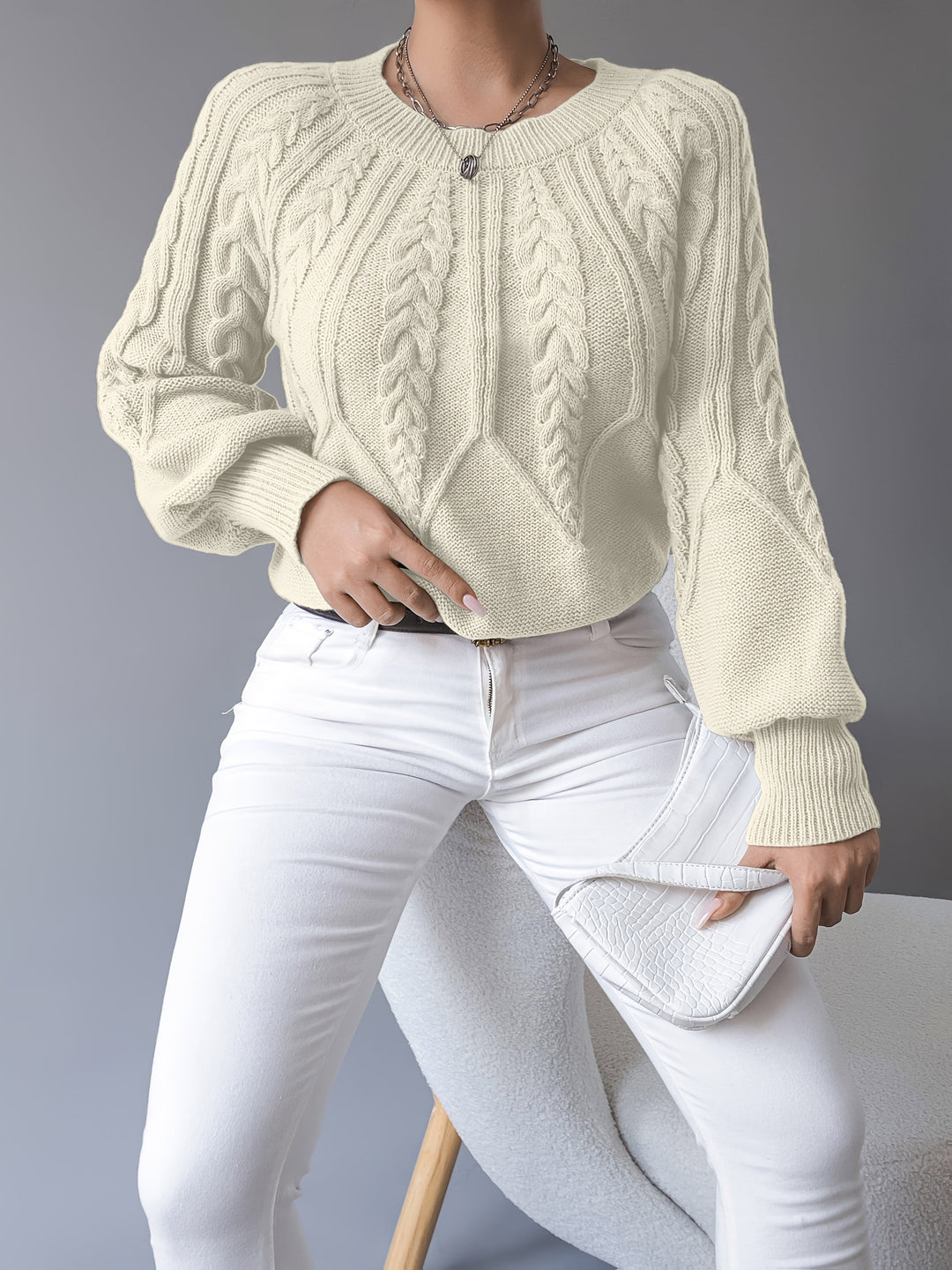 Elsie | Sweter z Warkoczykiem
