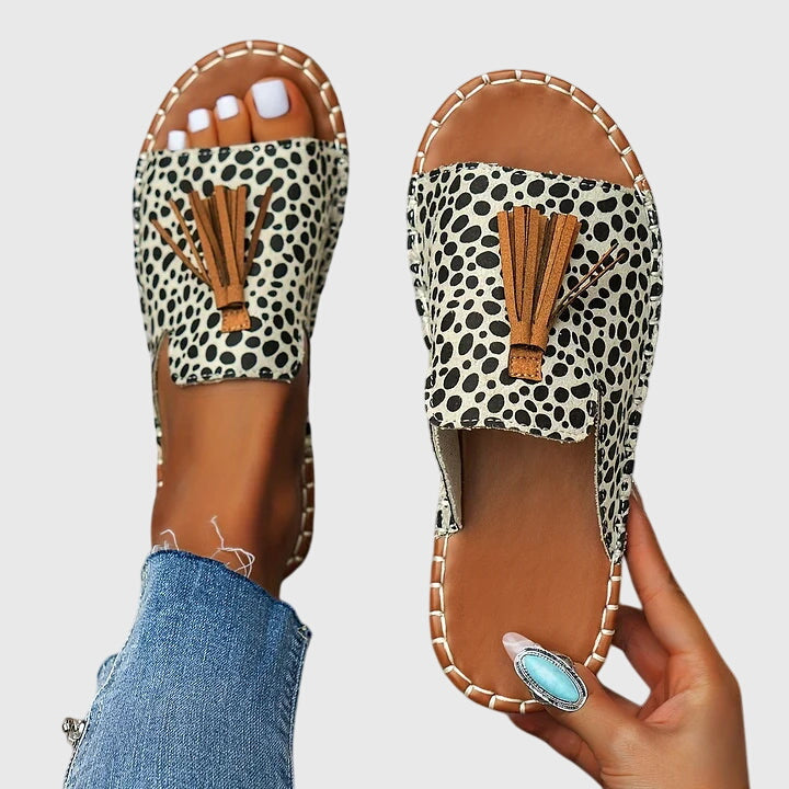 Claire | Stylowe Dotted Ortopedyczne Sandały