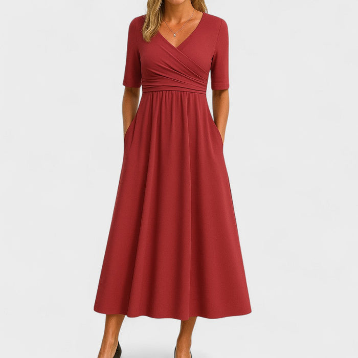 Maddison | Elegancka Midi Sukienka z Plisami