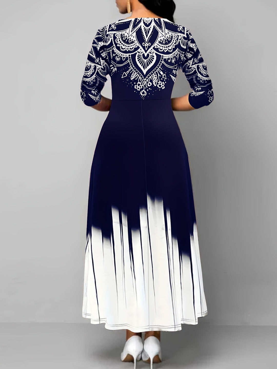 Nadia | Ornamentalny Print Flared Maxi Dress