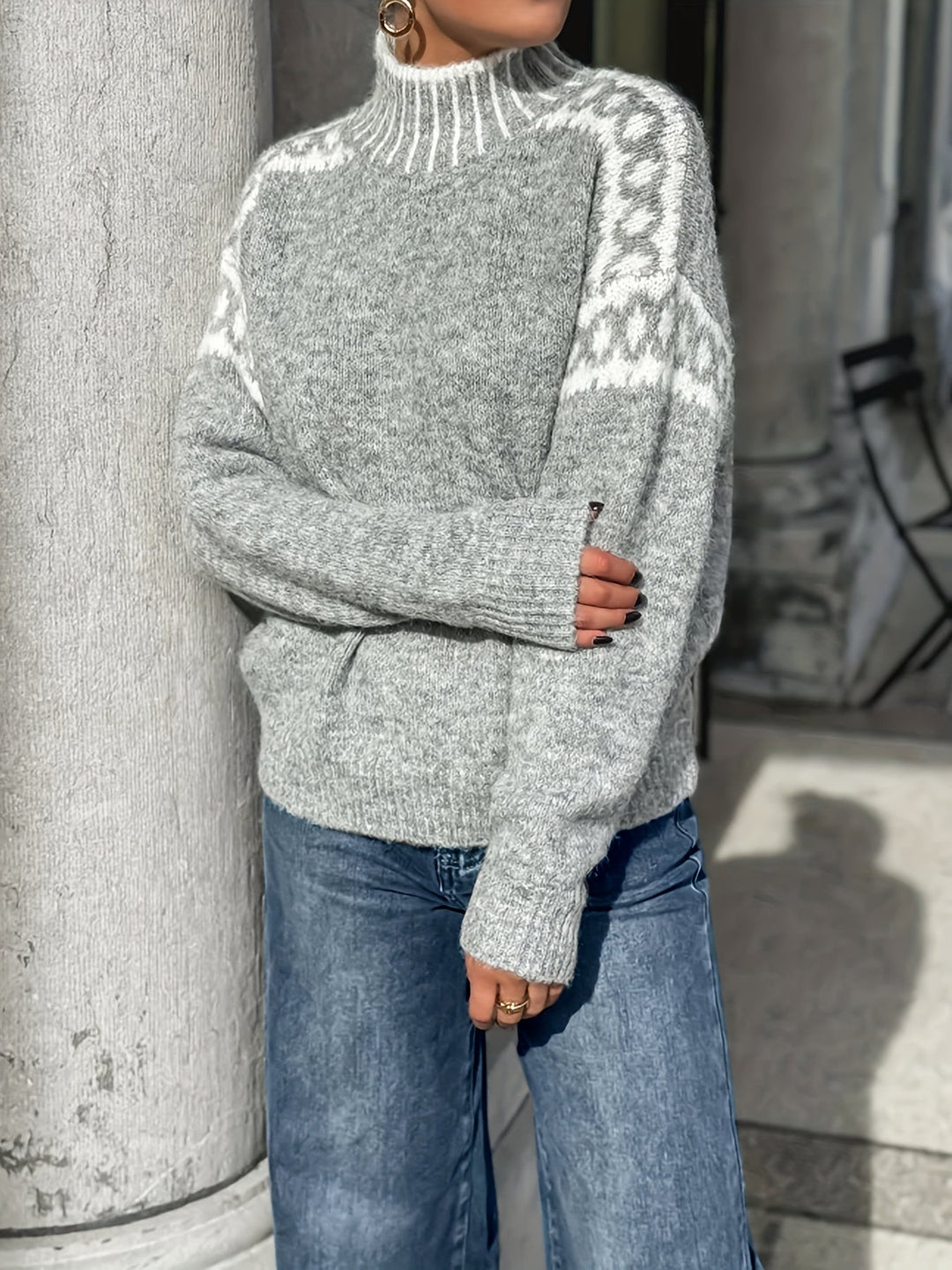 Corinna | Sweter z Mock-Neck w Kontrastowym Wykończeniu