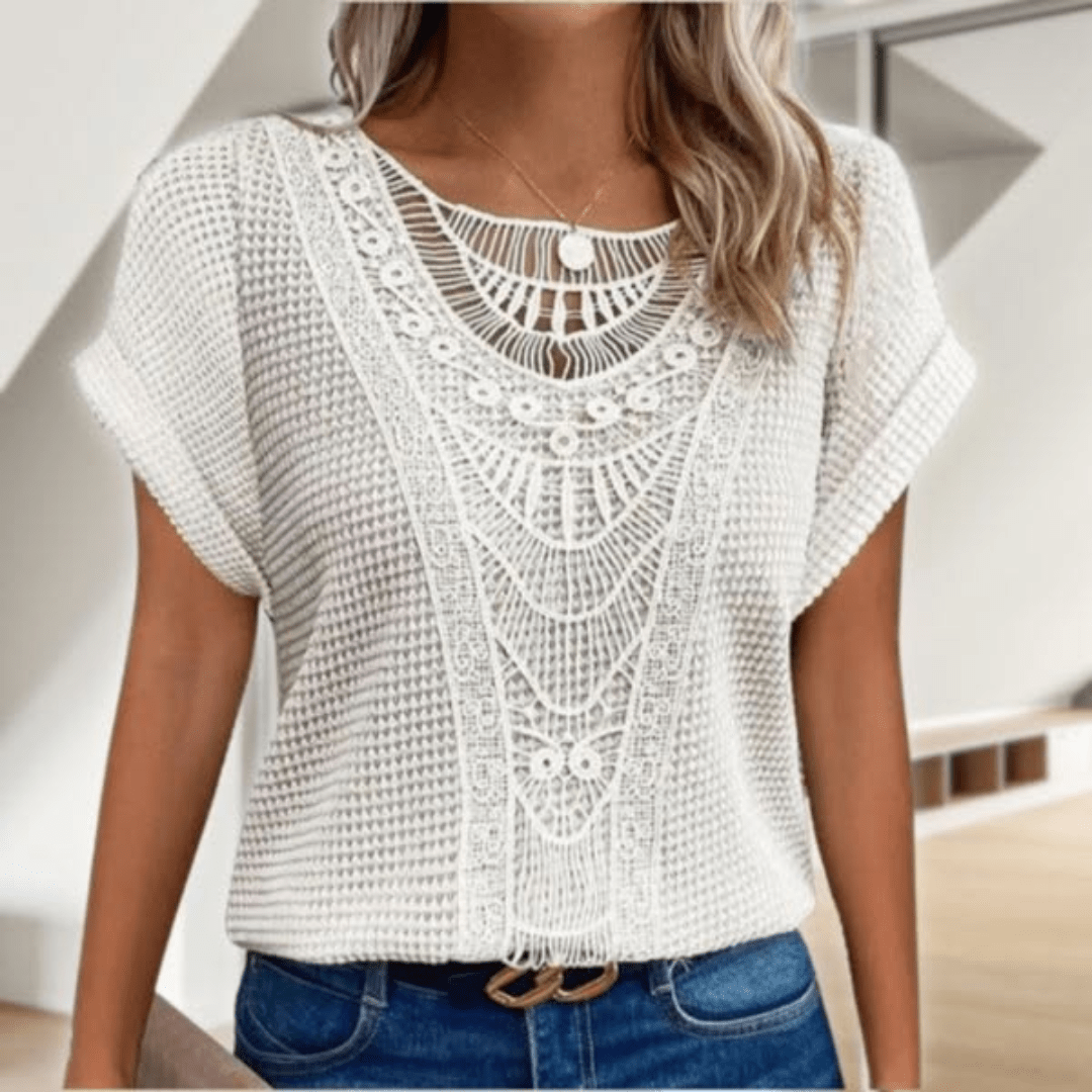 Judith | Bluzka z vintage koronkowym detalem