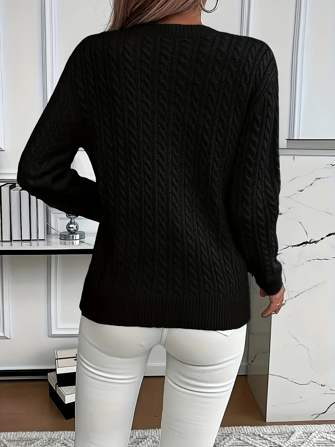 Faye | Sweter z okrągłym dekoltem w splot kablowy