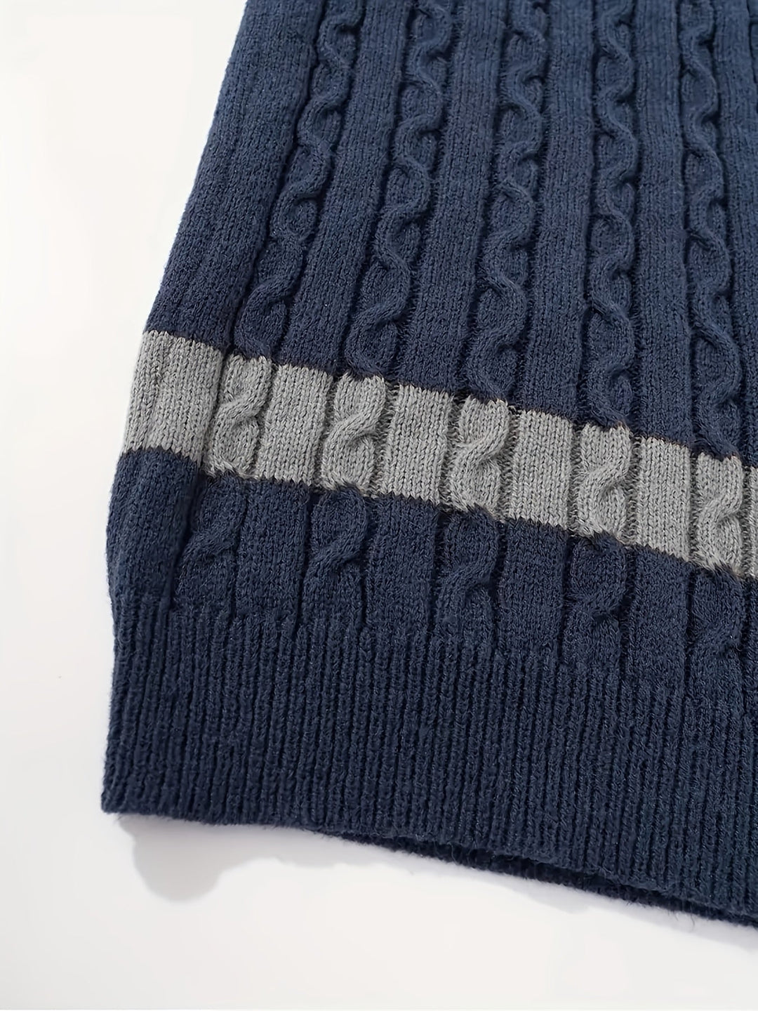 Mason | Klasyczny Sweter z Warkoczem