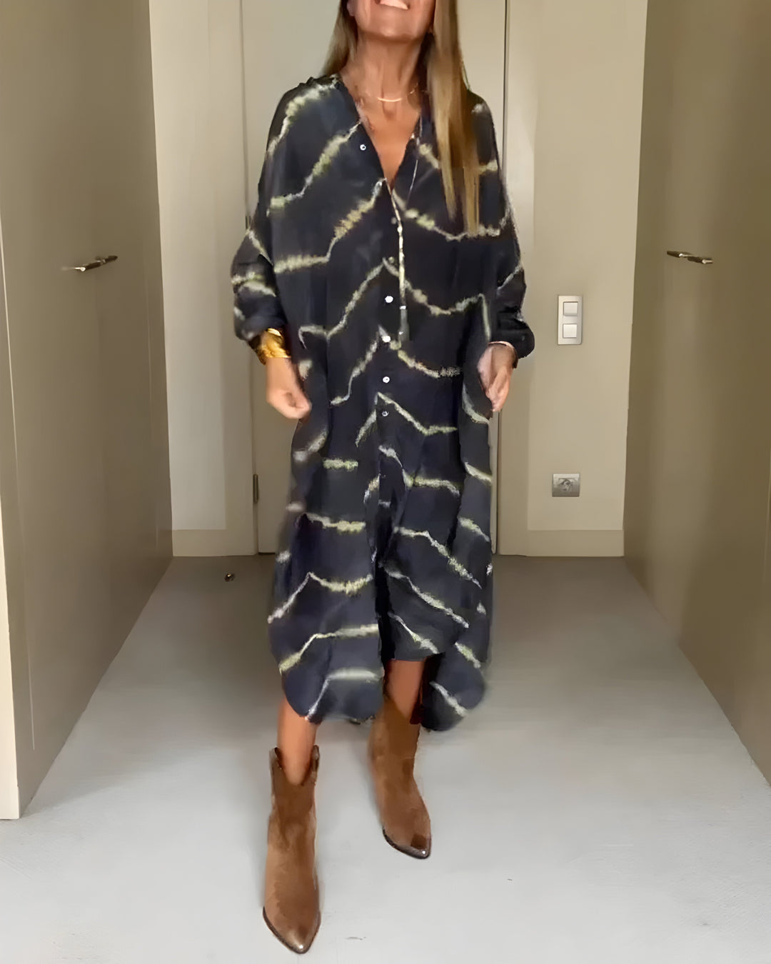 Julia | Klasyczna Boho Sukienka z Dekoltem w Serek