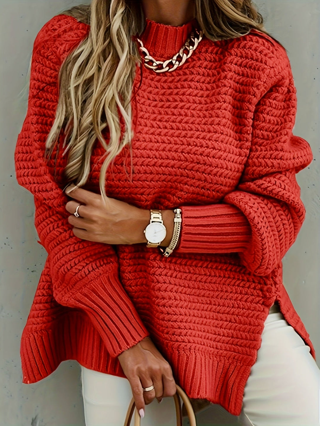 Evangeline | Teksturowany sweter o kroju high-low