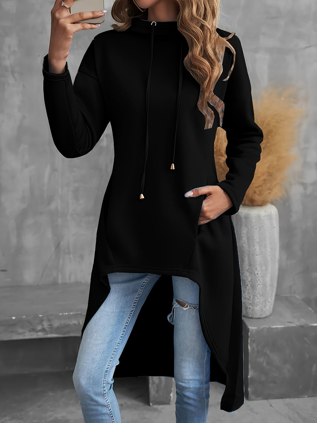 Tabitha | Bluza z kapturem z regulowanym ściągaczem