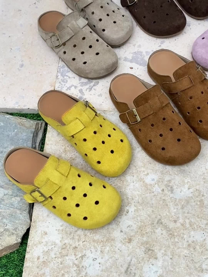 Marion | Klapki z detalem klamry