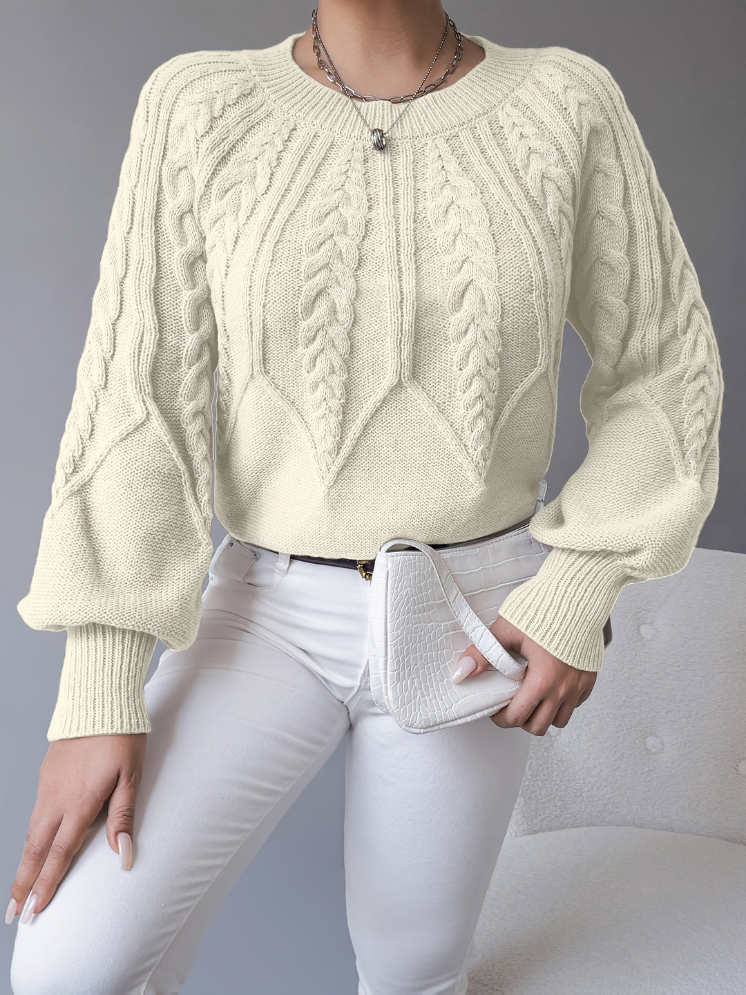 Elsie | Sweter z Warkoczykiem