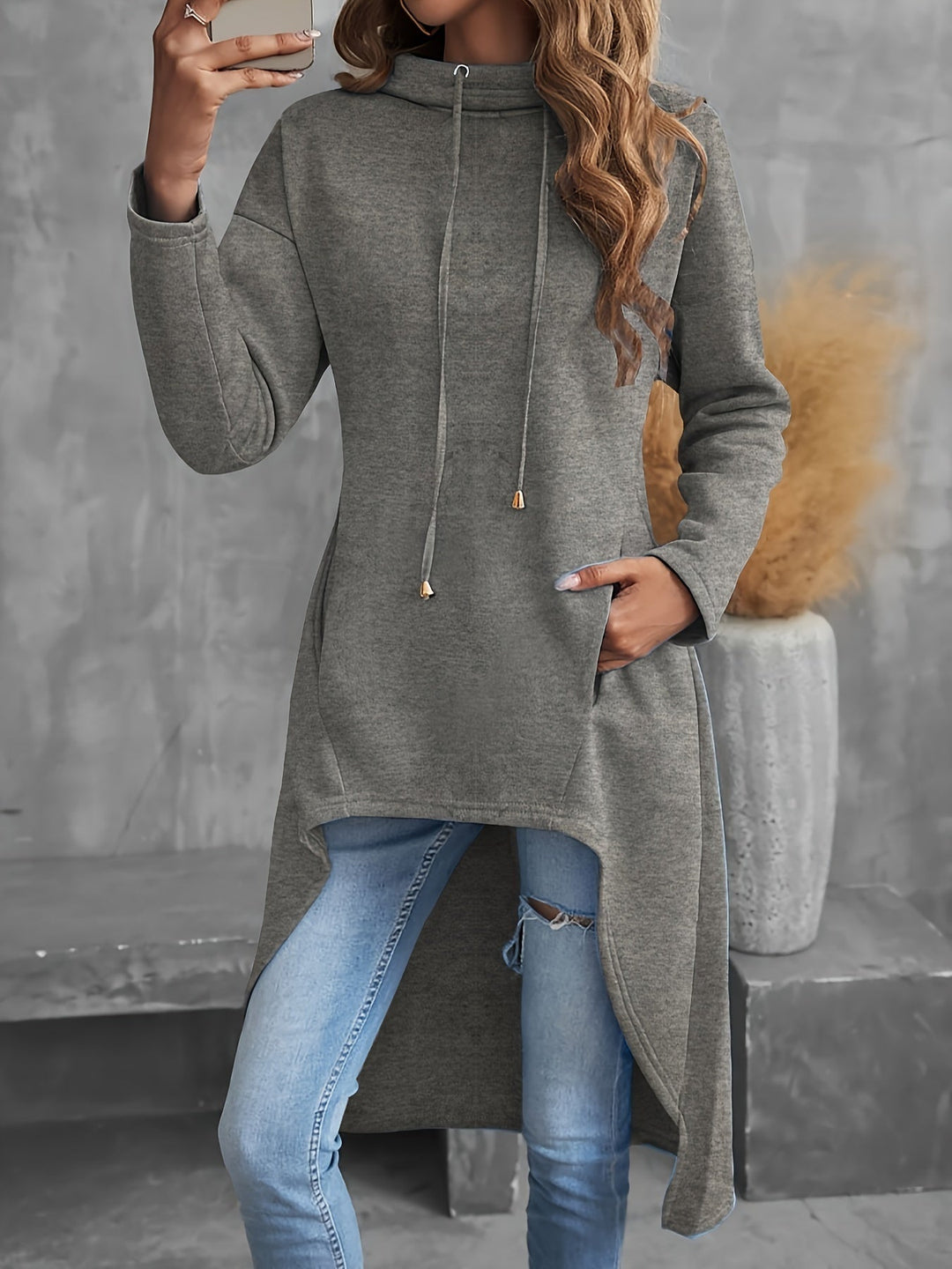 Tabitha | Bluza z kapturem z regulowanym ściągaczem