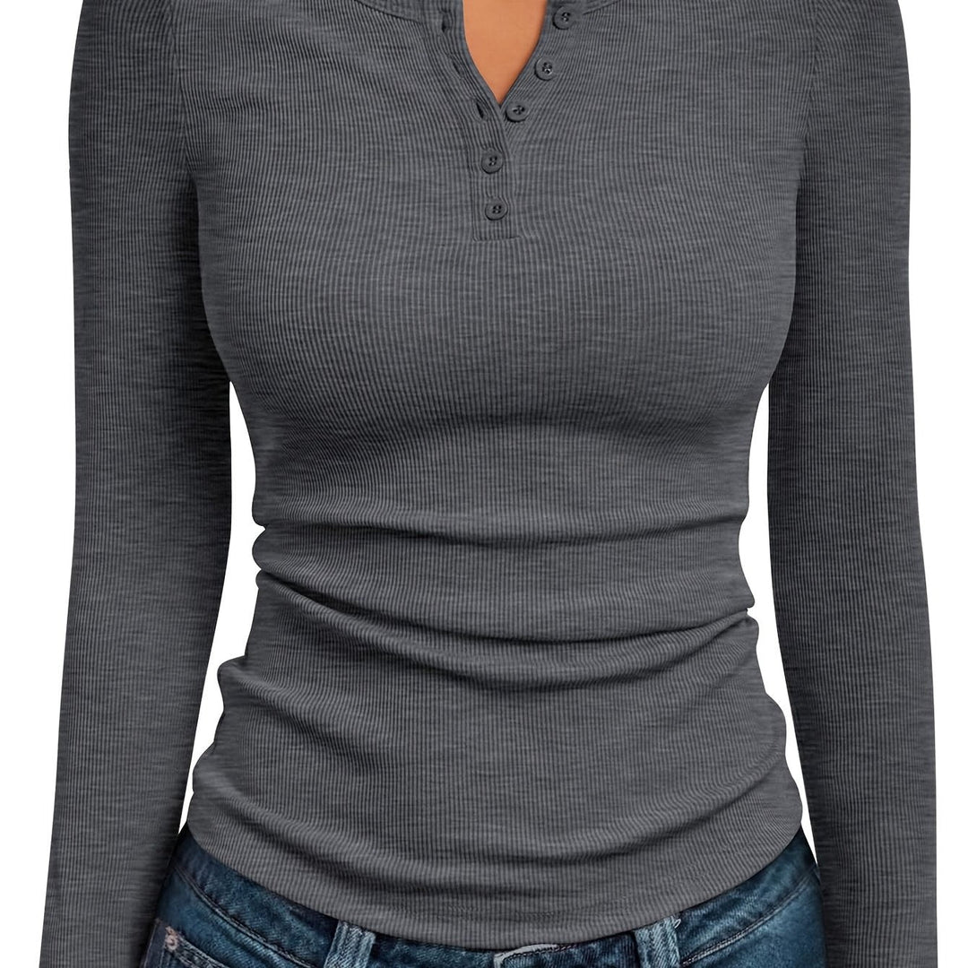 Ivy | Dopasowany Top Henley z Guzikami