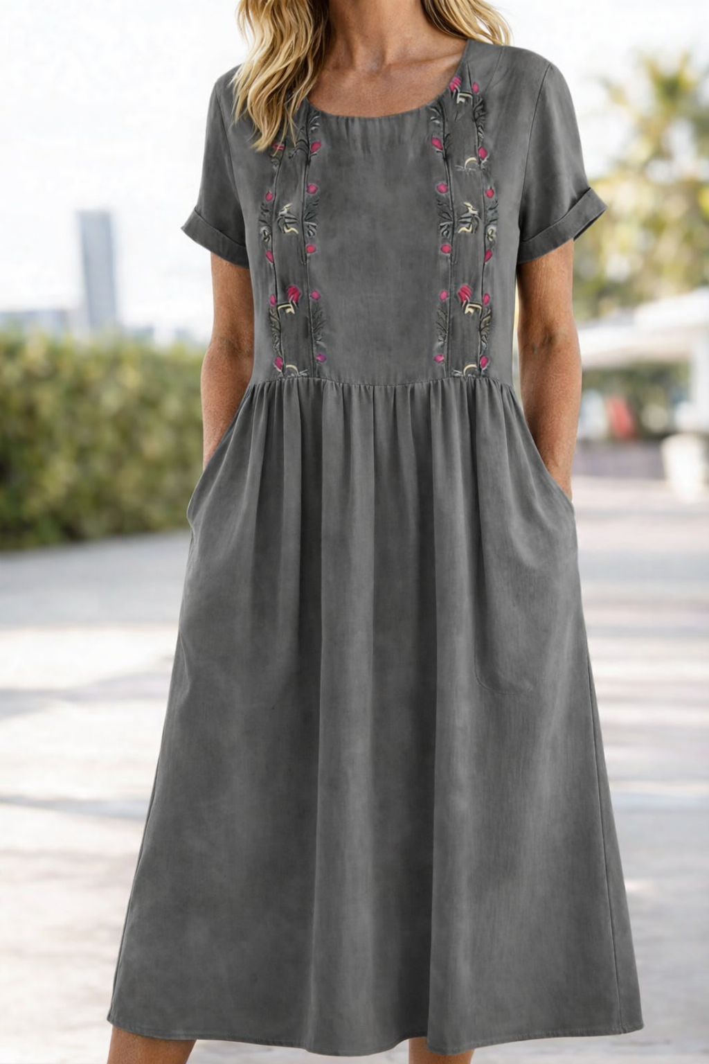 Trixie | Lu dress z krótkim rękawem na lato