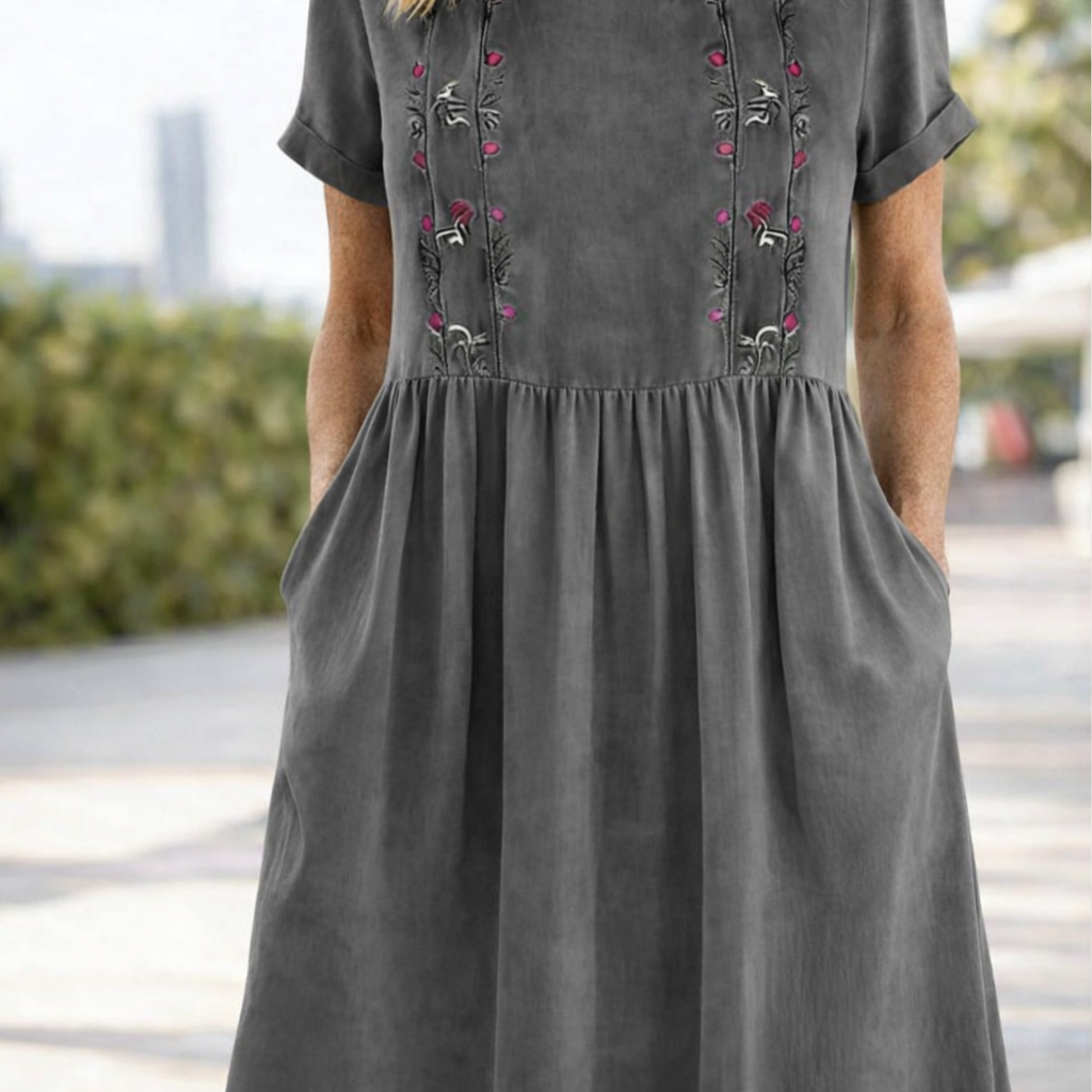 Trixie | Lu dress z krótkim rękawem na lato