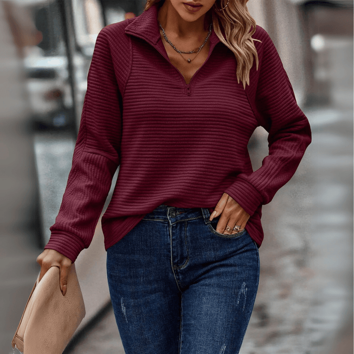 Gillian | Prążkowany Pulower z Połową Zamka