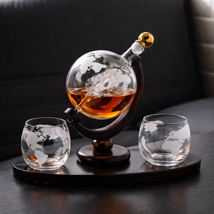 Marco | Butelka Whisky z Mapą Świata