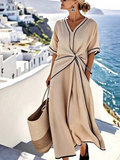 Cassie | Elegancka Sukienka z Dekoltem w Serek
