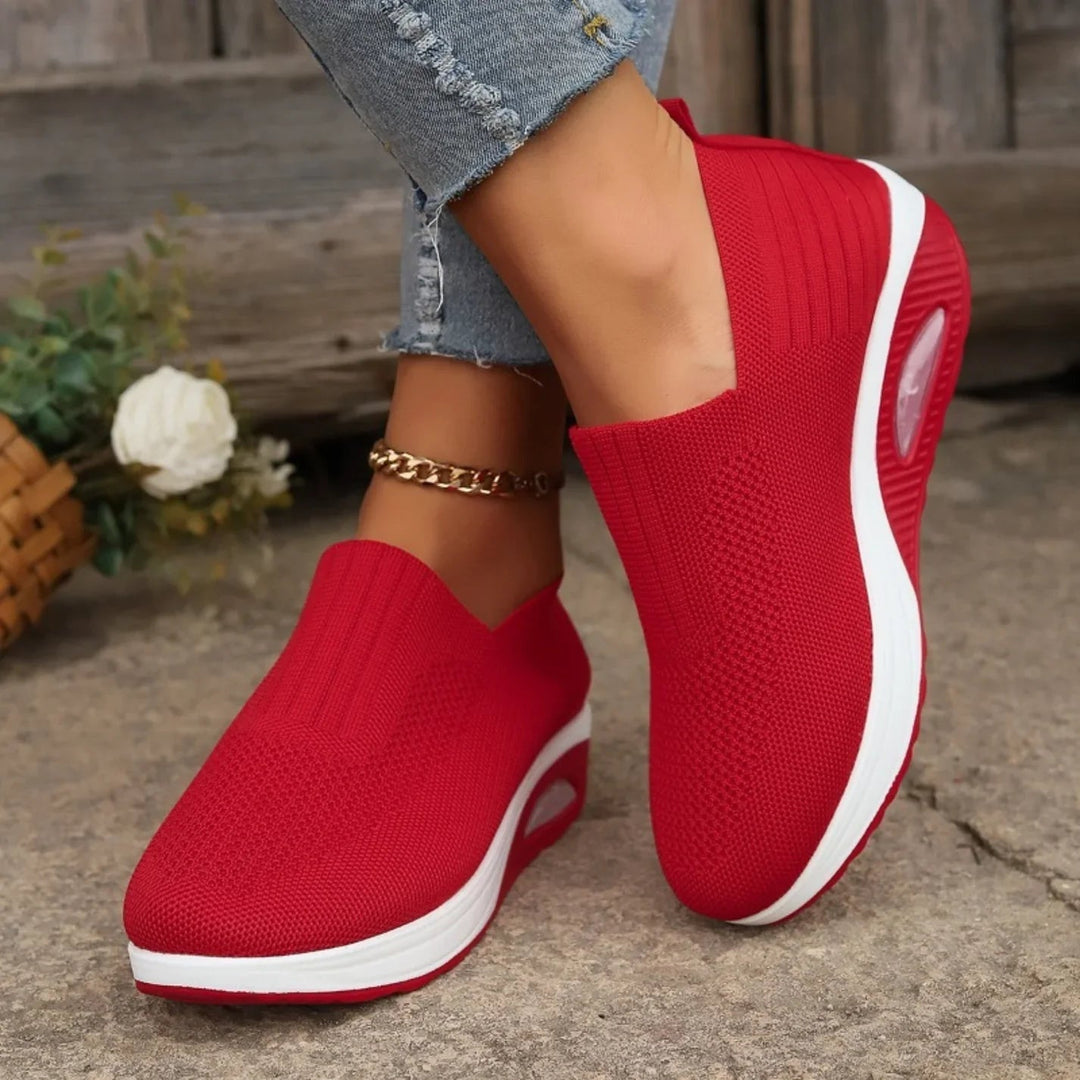 Carmen | Sneakersy Slip-On z Wyściółką