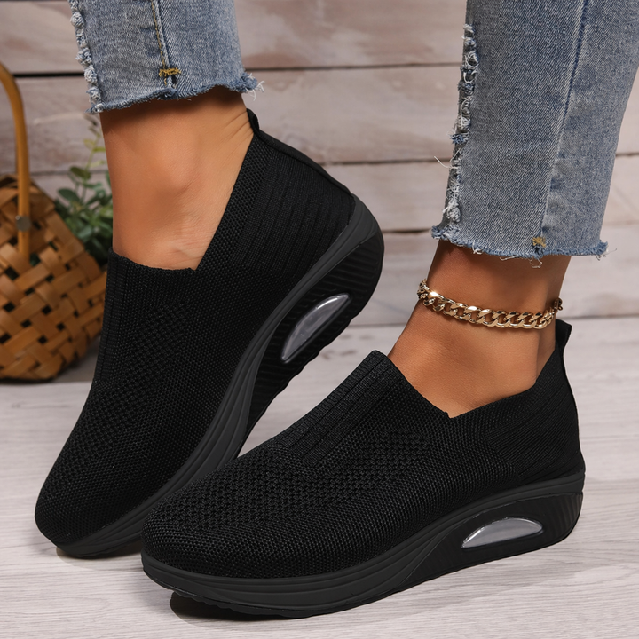 Carmen | Sneakersy Slip-On z Wyściółką