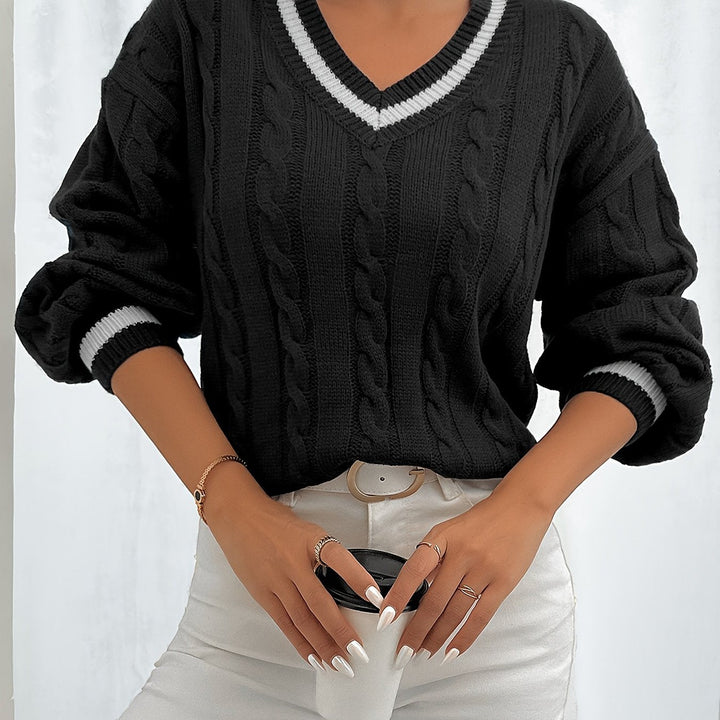 Camryn | Sweter z dekoltem w serek, pleciony w warkocze