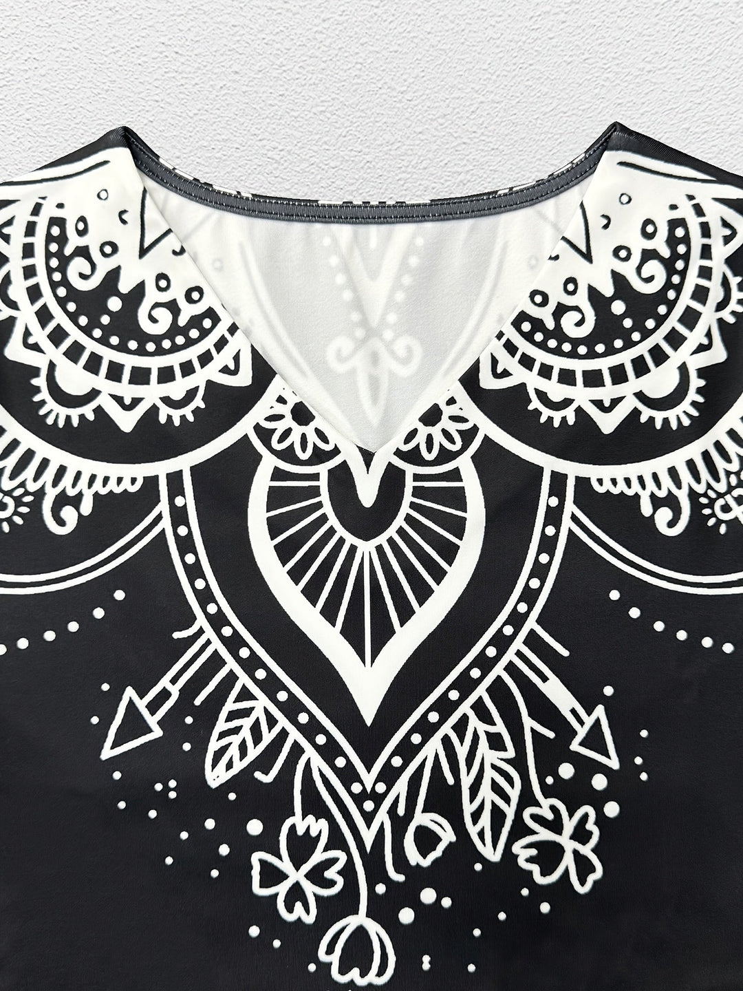 Nadia | Ornamentalny Print Flared Maxi Dress
