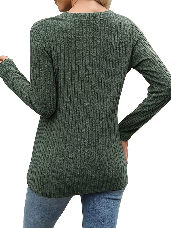 Nadia | Sweter z guzikiem przy dekolcie
