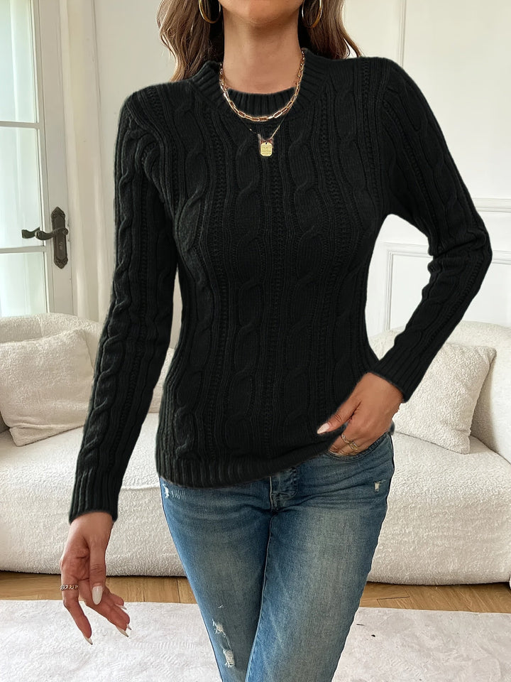 Juliana | Klasyczny Sweter z Skręcanym Splotem