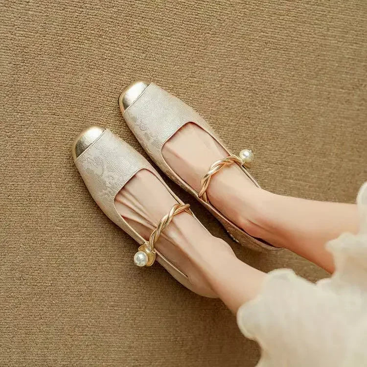 Camille | Vintage Sandały z Plecionym Paseczkiem z Pereł