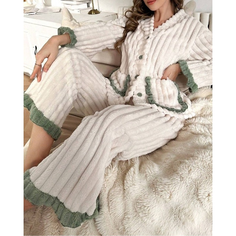 Winifred | Przytulny Dwuczęściowy Zestaw z Falbanką